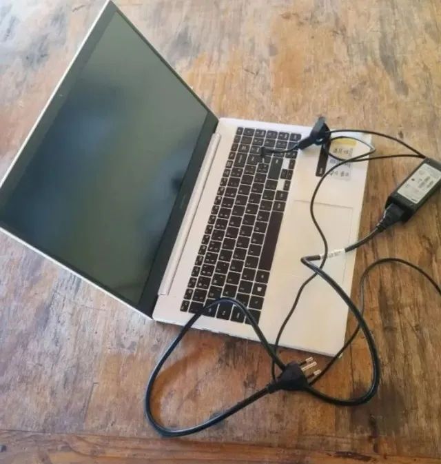 Notebook Samsung NP550XDA-KO2BR - Foto 2