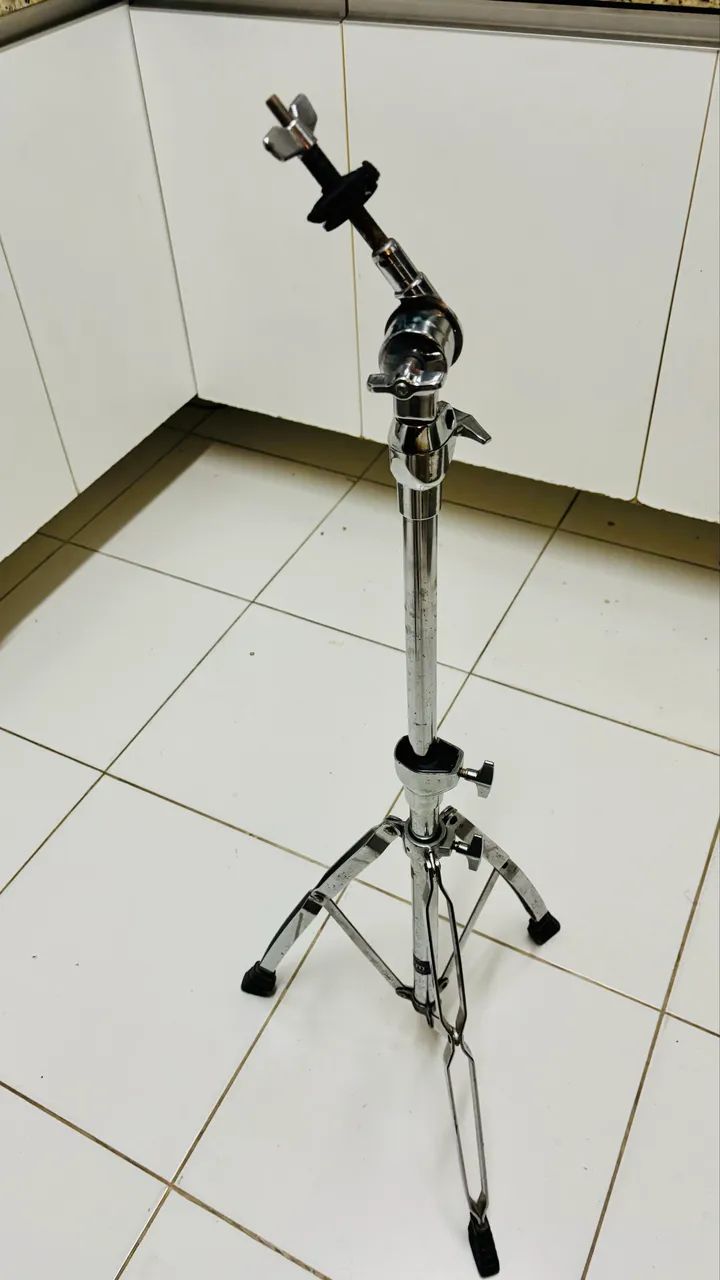 Pedestal bateria