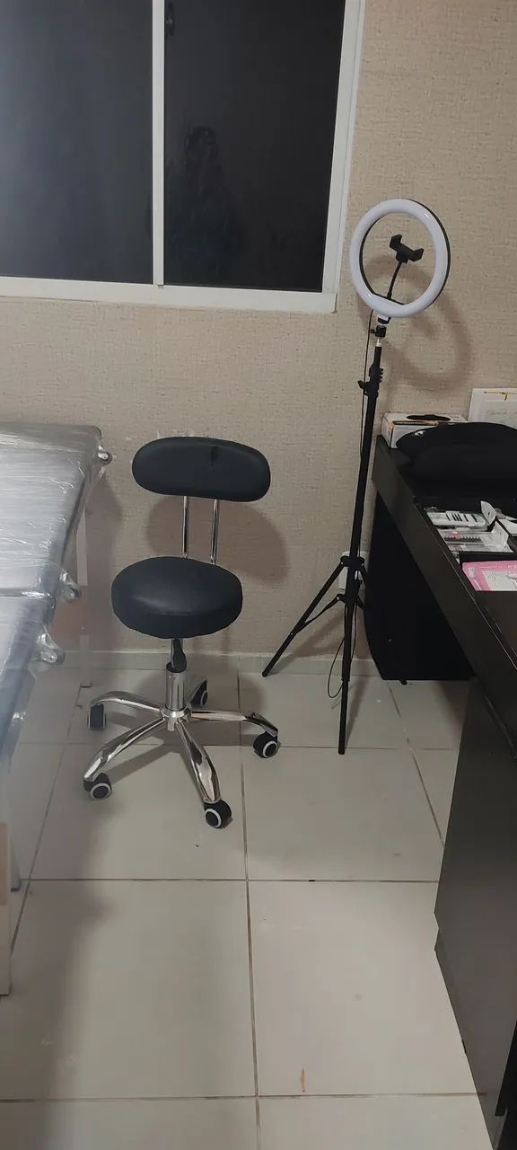 Vendo kit com maca mocho e luminária  - Foto 2