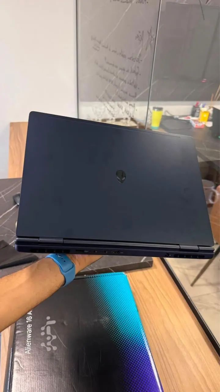 Notebook Alienware 16 Aurora  - Foto 3