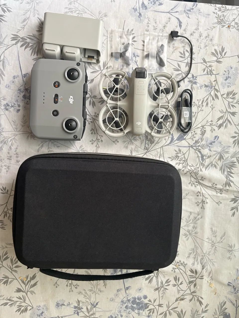DRONE DJI NEO 1 COMBO FLY MORE - Foto 4