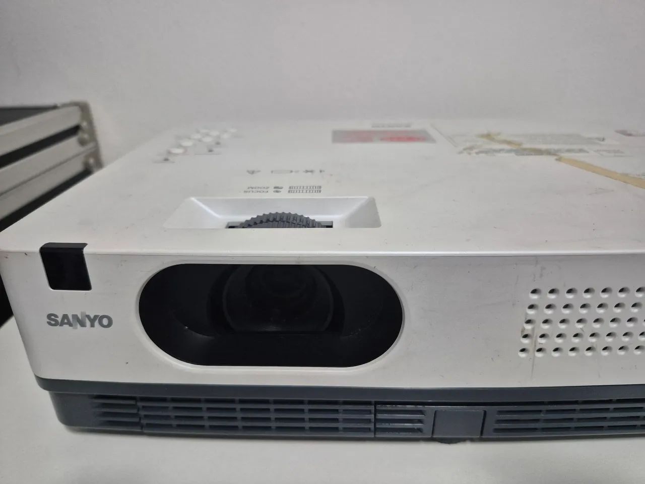 Projetor Sanyo PLC-XW200 Usado