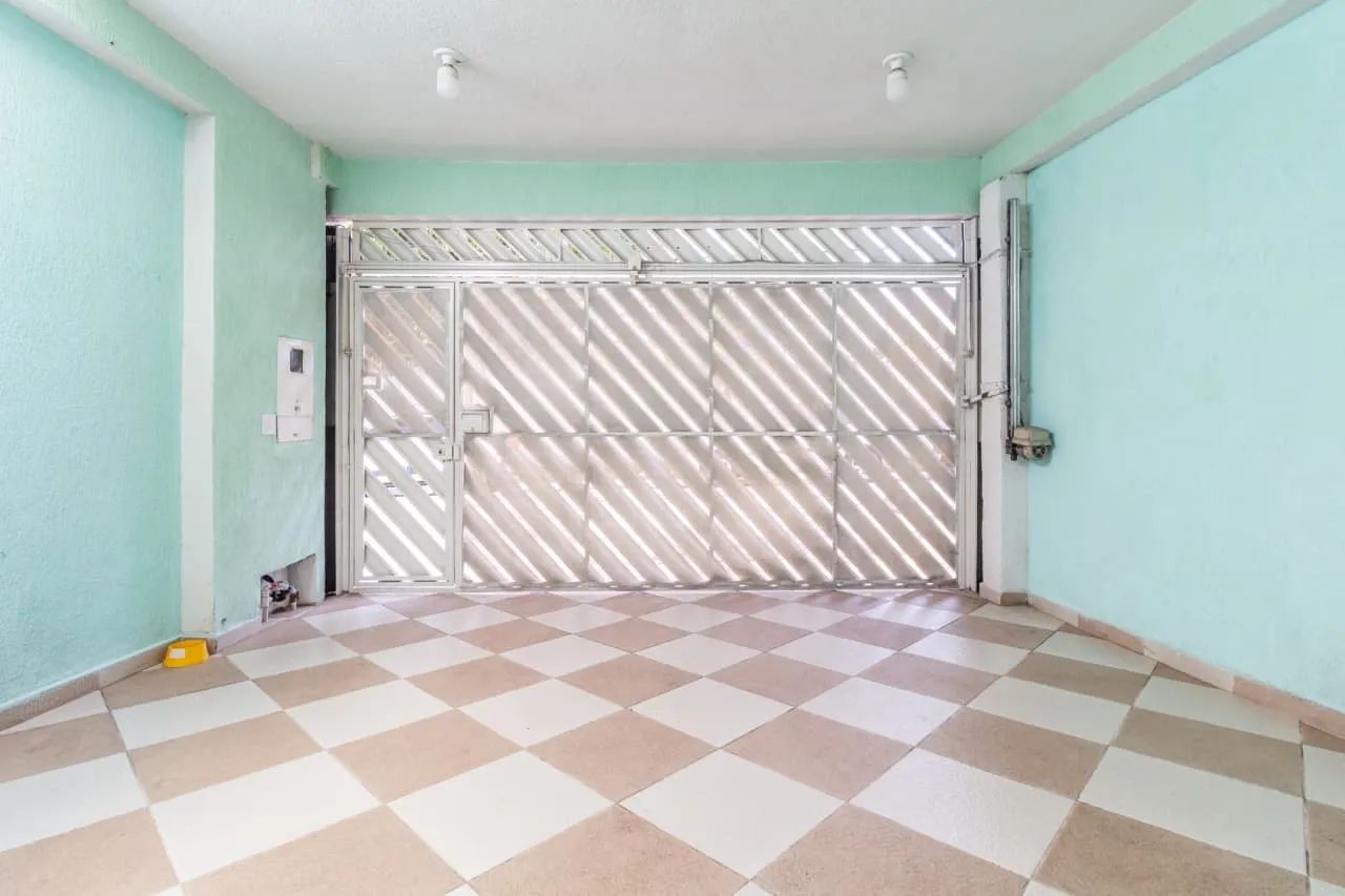 Casa comercial na Rua General Irulegui Cunha, 234  380 m² - Foto 4