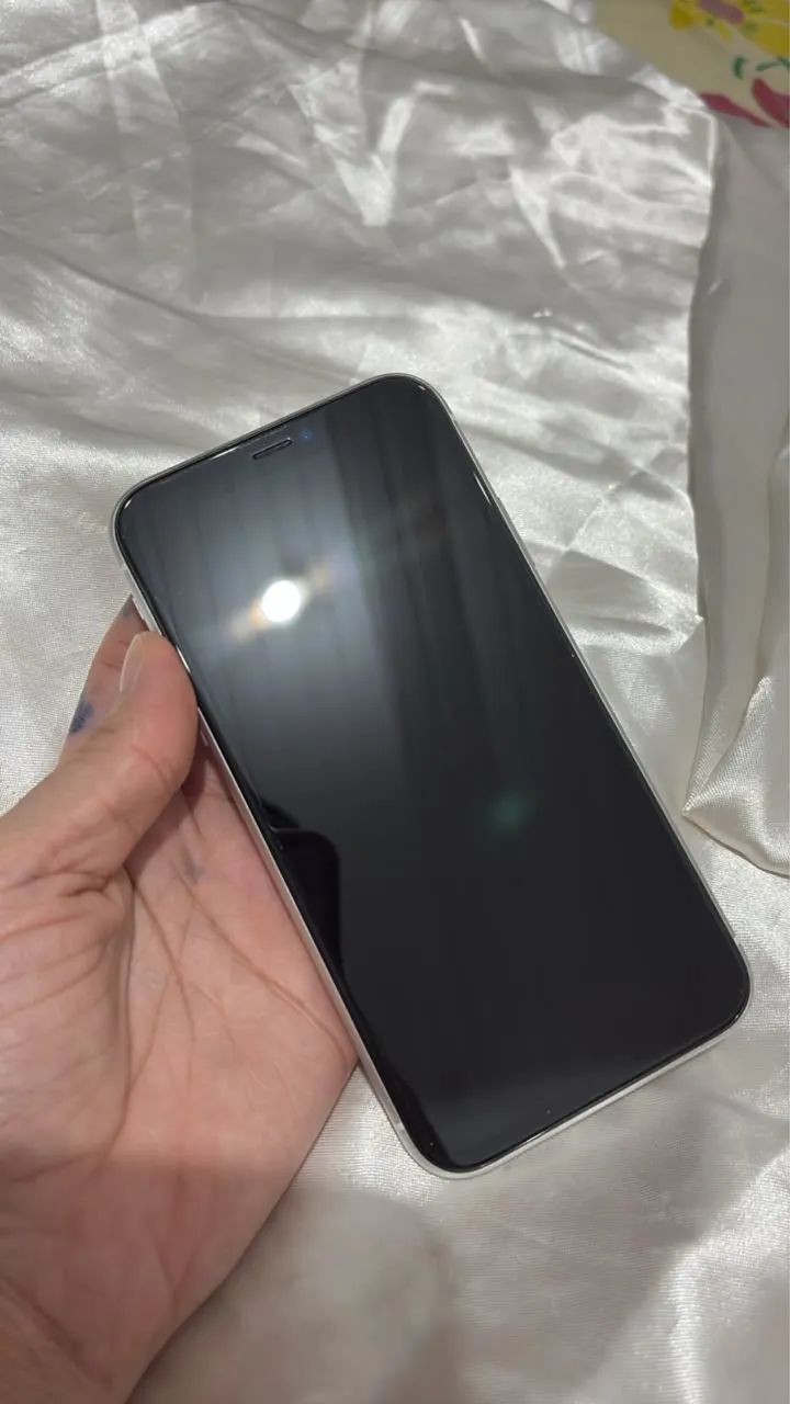 iPhone XR - para conserto/retirada de peças - Foto 2