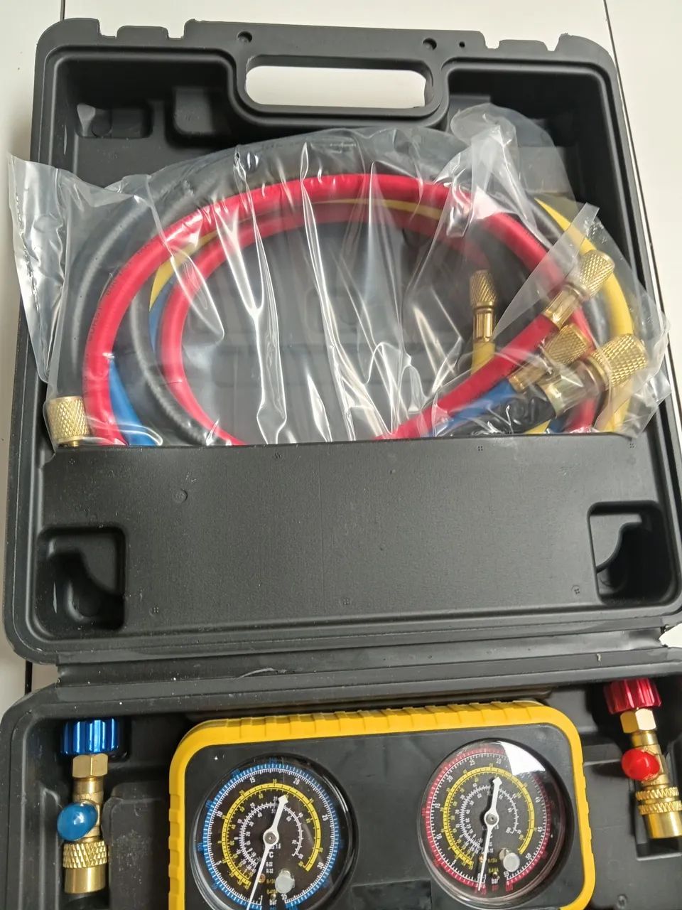 Manifold Ar-Condicionado com Mangueiras - Novo, na Maleta - Foto 3