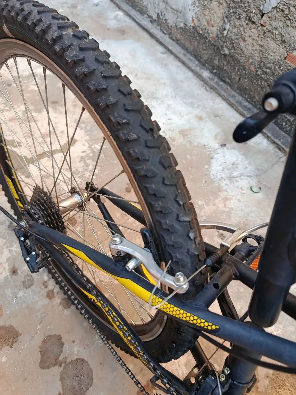 Vendo Bicicleta Caloi Aro 26  - Foto 4