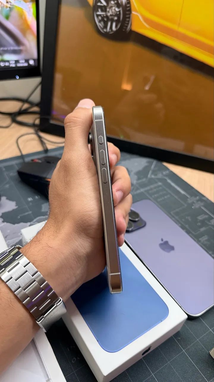 iPhone 15 Pro - Foto 2