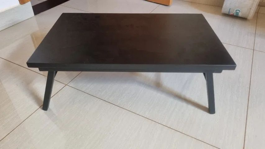 Mesa de colo dobrável - toda em madeira - Foto 2