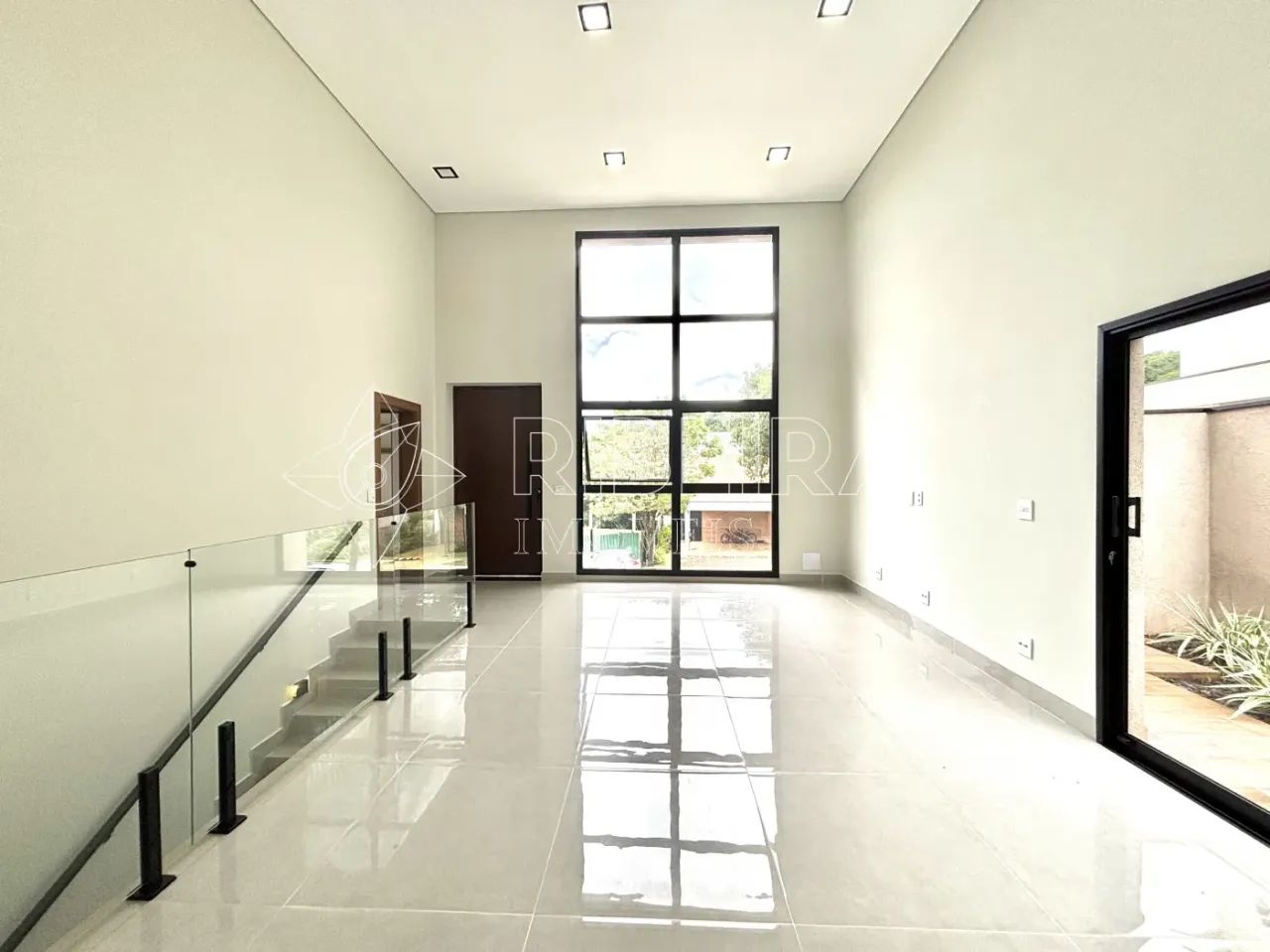 Casa com 3 suítes e piscina condomínio Alphaville - Foto 2