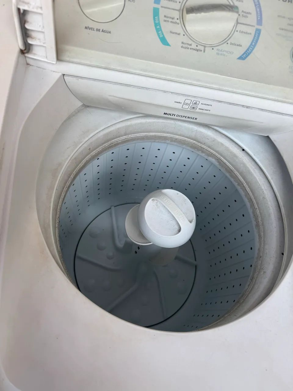 Máquina de lavar Eletrolux 9kg