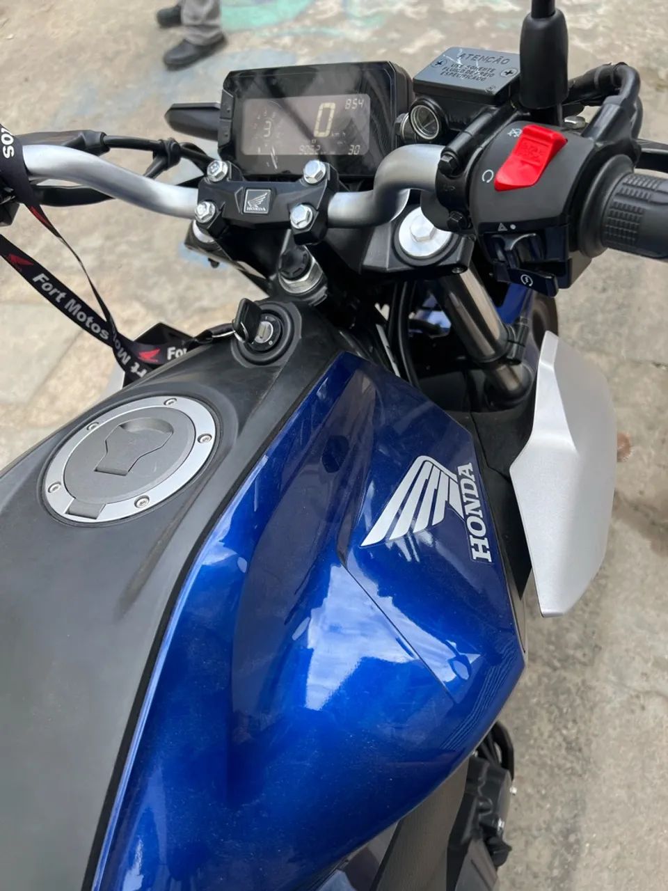 VENDO CB TWISTER 2026 ABS - Foto 4