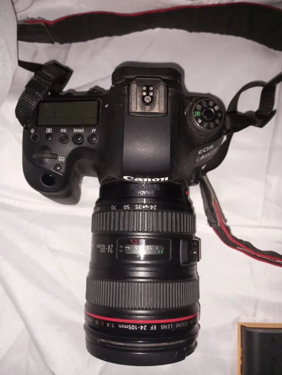 Câmera Canon 6D Mark II wi-fi - Kit EF 24-105 f/4L IS II USM + Carregador + 2 baterias - Foto 3