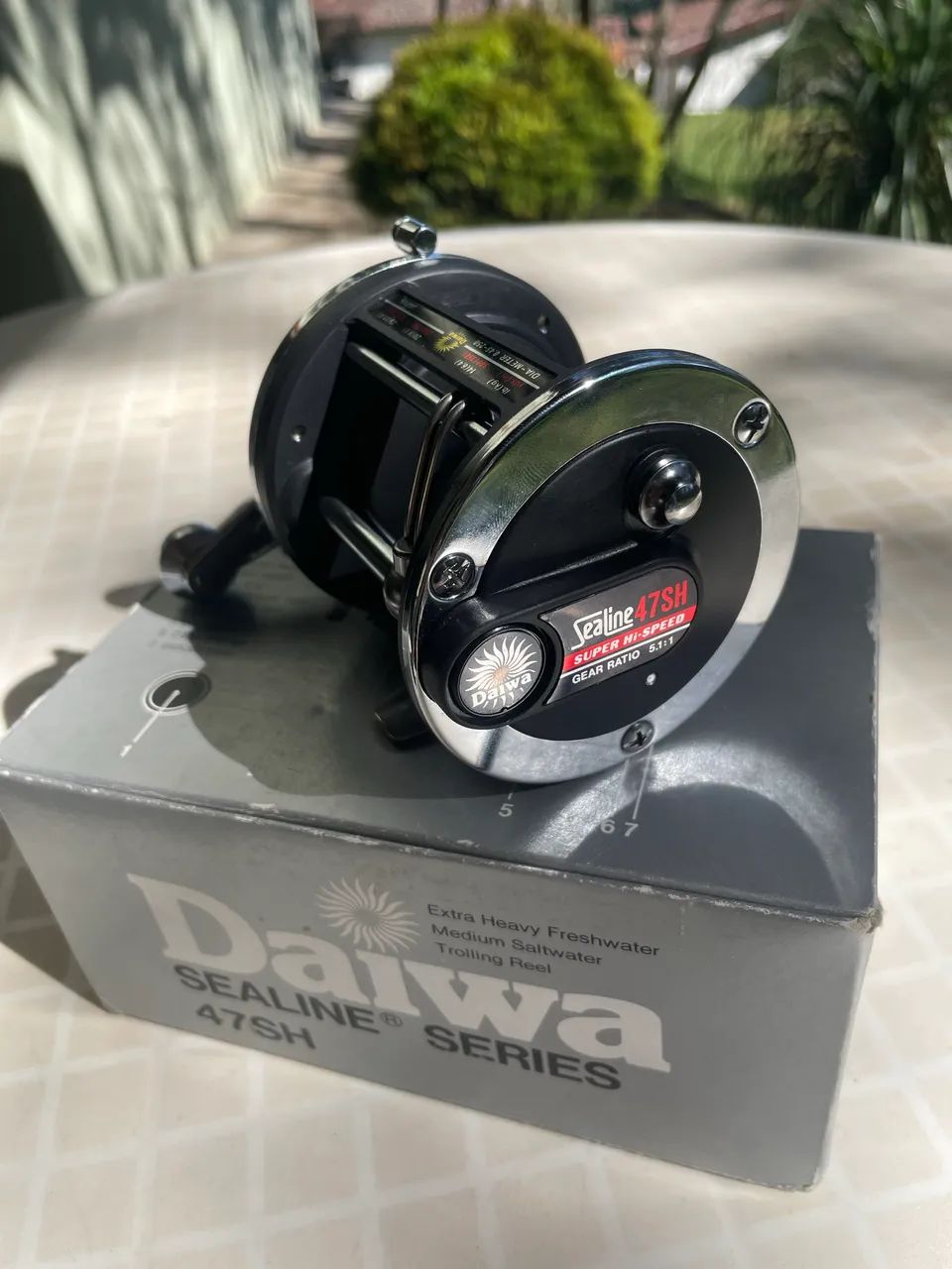 Carretilha Daiwa Sealine Series 47SH - Foto 2