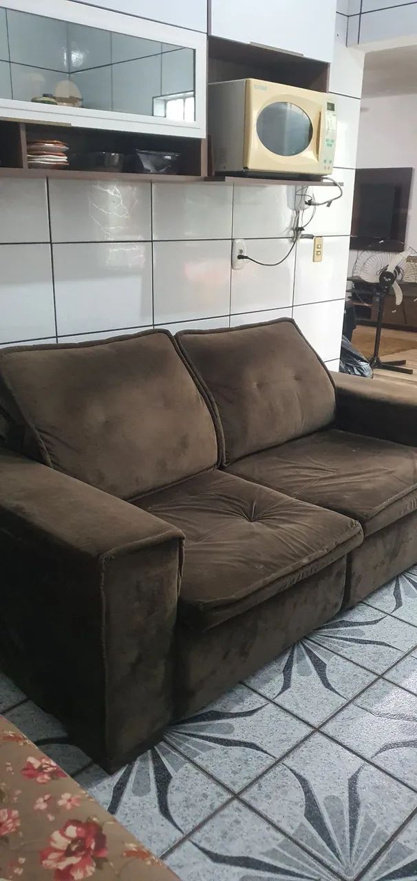 Sofá retrátil marron - Foto 4