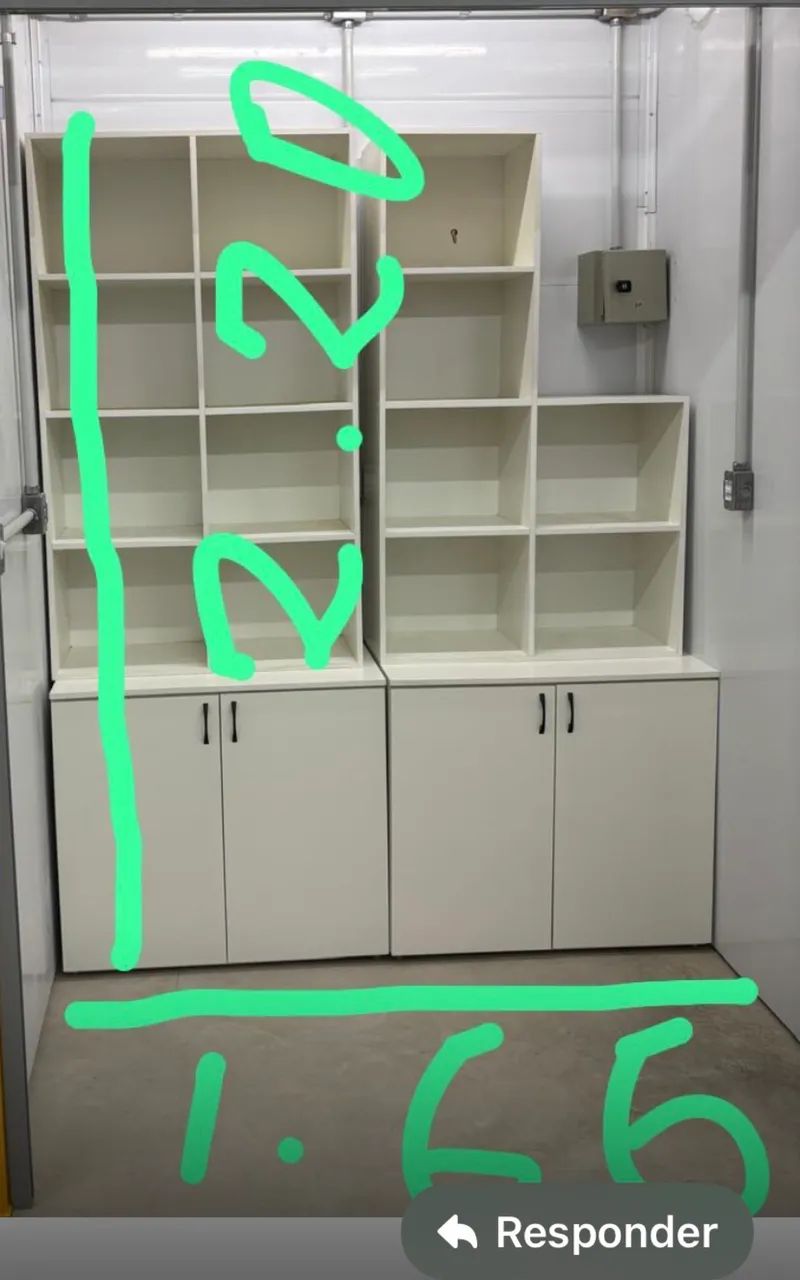 Móveis para uma lojinha 