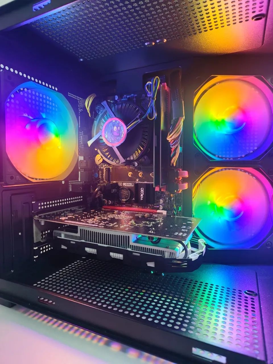 PC Gamer i5 7400 + GTX 1050 Ti + 8GB RAM e SSD 240GB