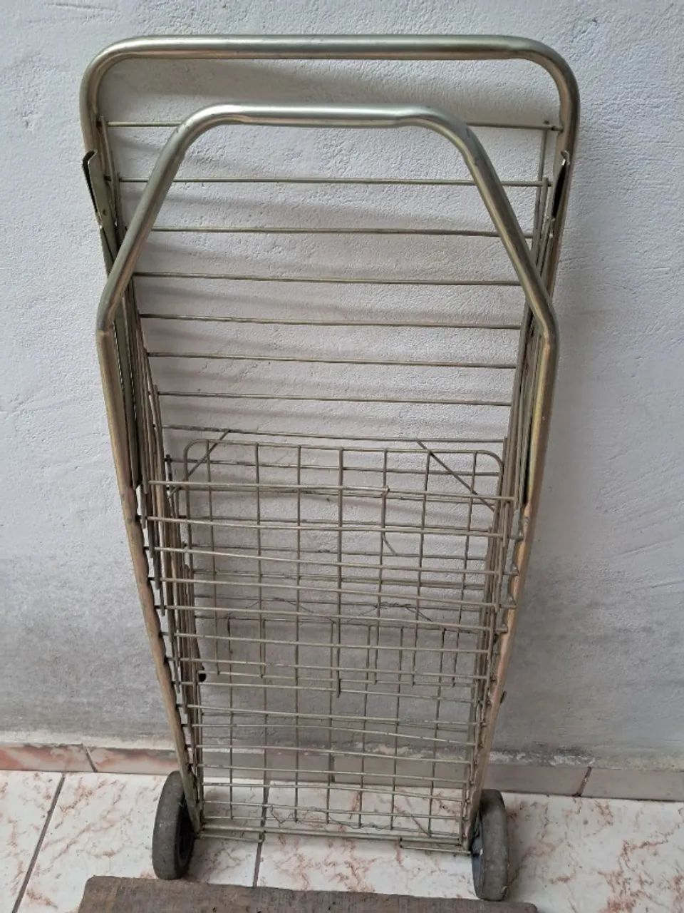carrinho de feira de metal