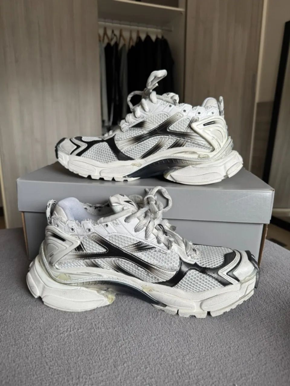 Balenciaga Runner Gradient White Black - Foto 2