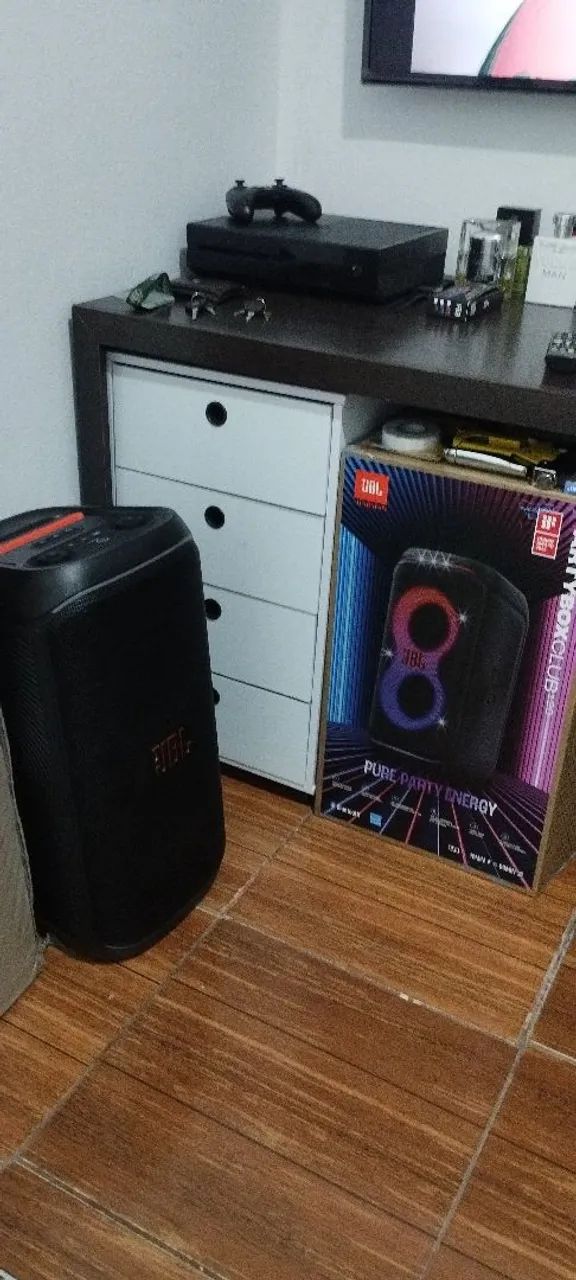 Caixa de Som Bluetooth JBL Partybox