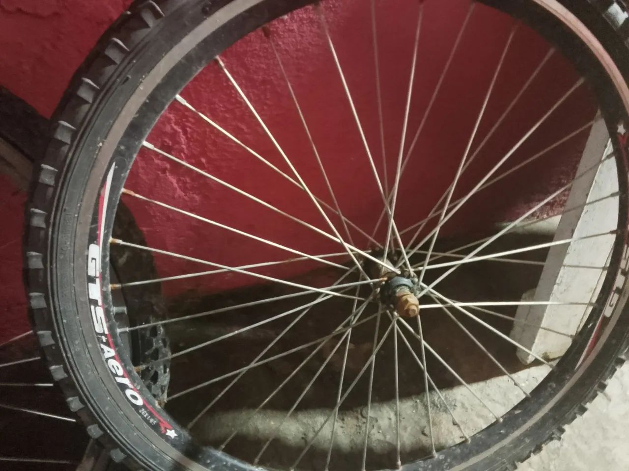 Roda de bicicleta  - Foto 3