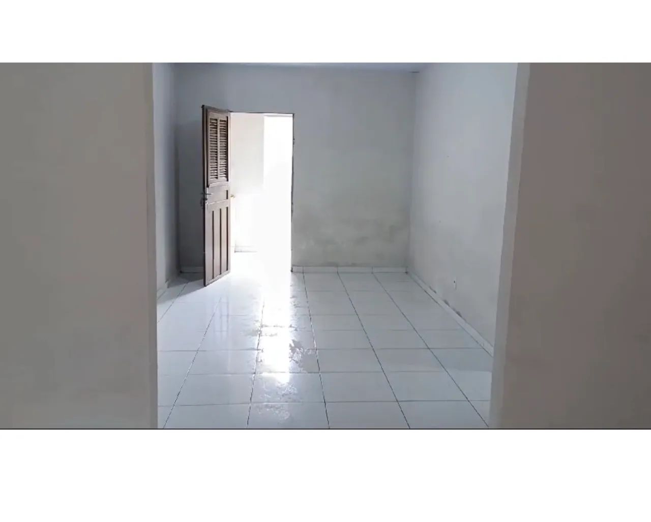 Vende-se casa com 2/4 - Foto 4