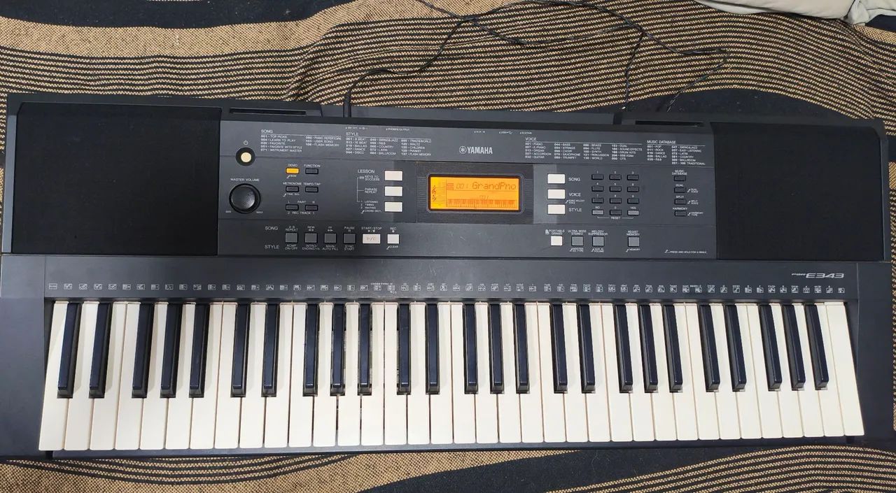 Teclado Yamaha PSR E343 - Foto 2
