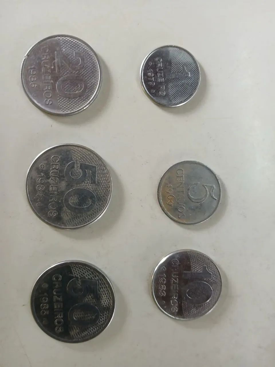 Moedas, vales, notas e fichas antigas  - Foto 2