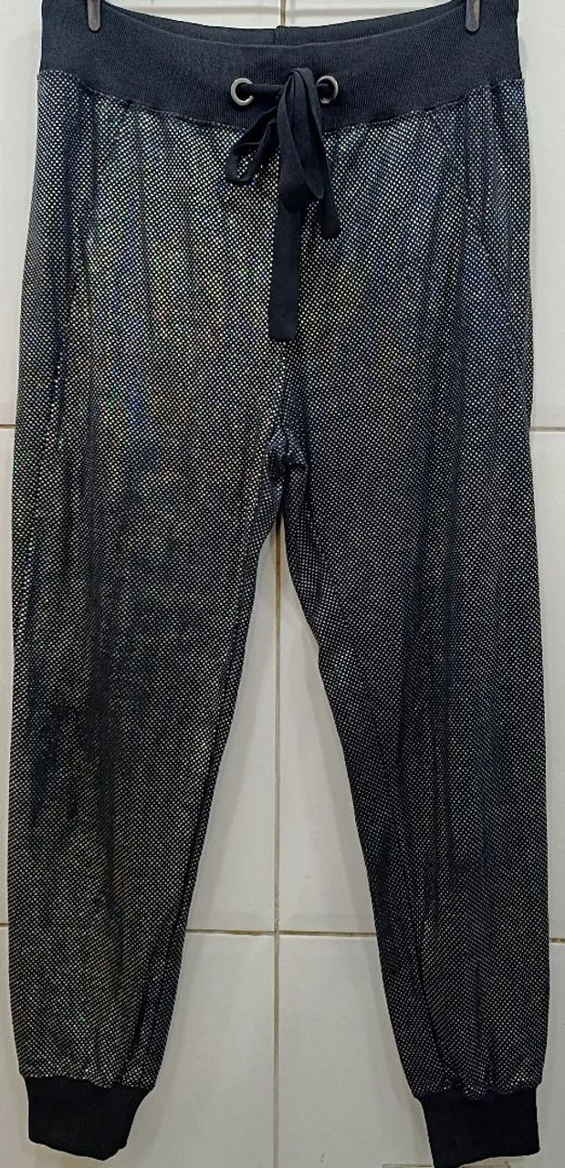 Calça jogger Le Lis Blanc com brilho