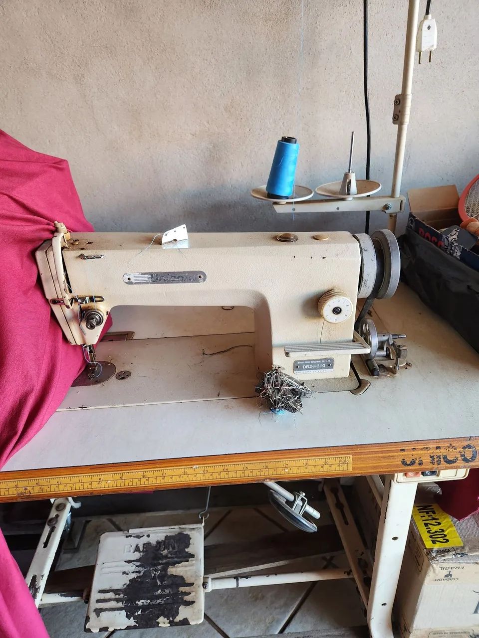 Maquina de costura reta industrial  - Foto 3