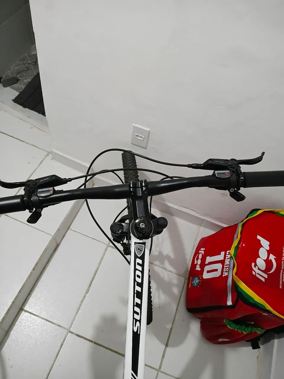 BICICLETA SUTTON ARO 29 QUADRO 21 !!!  - Foto 3