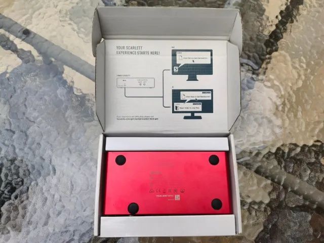 Interface de áudio Focusrite Scarlett 2i2 - 3ª Geração - Foto 3