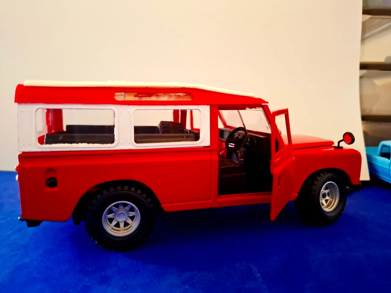 Miniatura Land Rover Serie 2 Escala 1:25 - Foto 5