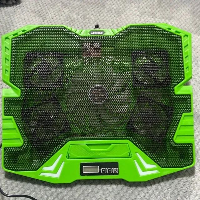 Suporte de notebook com refrigeração coolers
