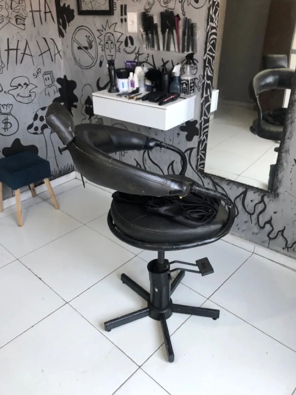 Vendo cadeira de barbearia 