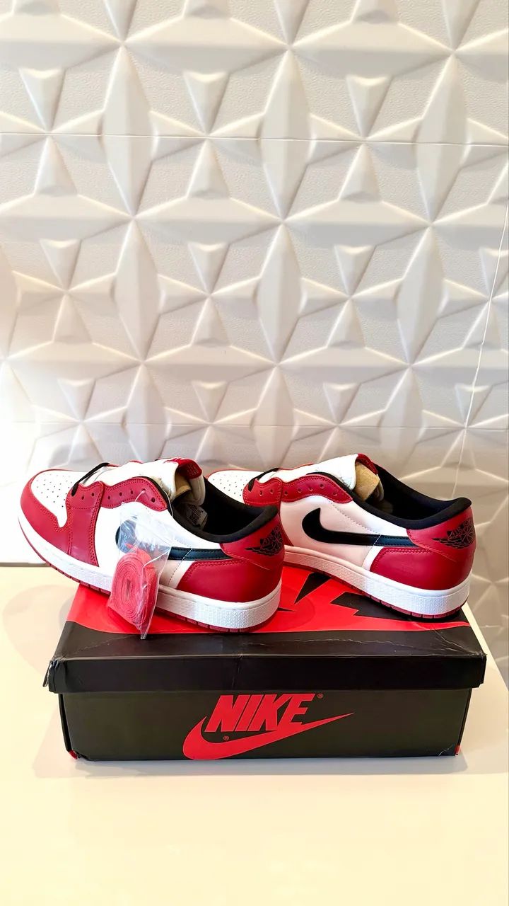 Nike Jordan Low Chicago - Tamanho 42 - Foto 4