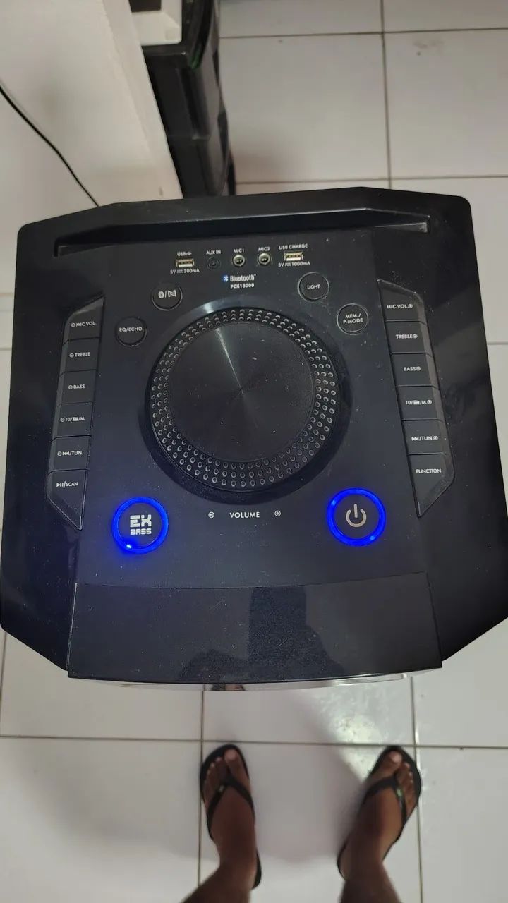 Caixa de som estilo torre, Philco pcx 1800! - Foto 2