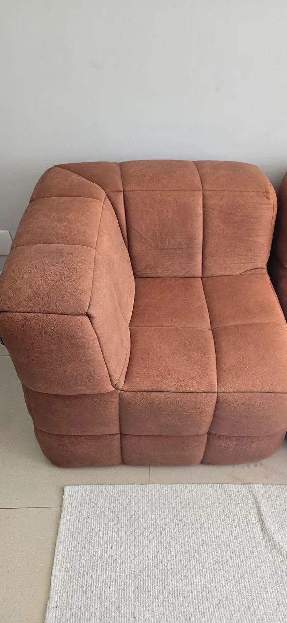 Sofá modular guldi 3 lugares e 1 puff - Foto 2