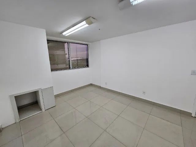 EXCELENTE SALA - CONDOMÍNIO FLEX TOWER - APROX 23M². - Foto 2