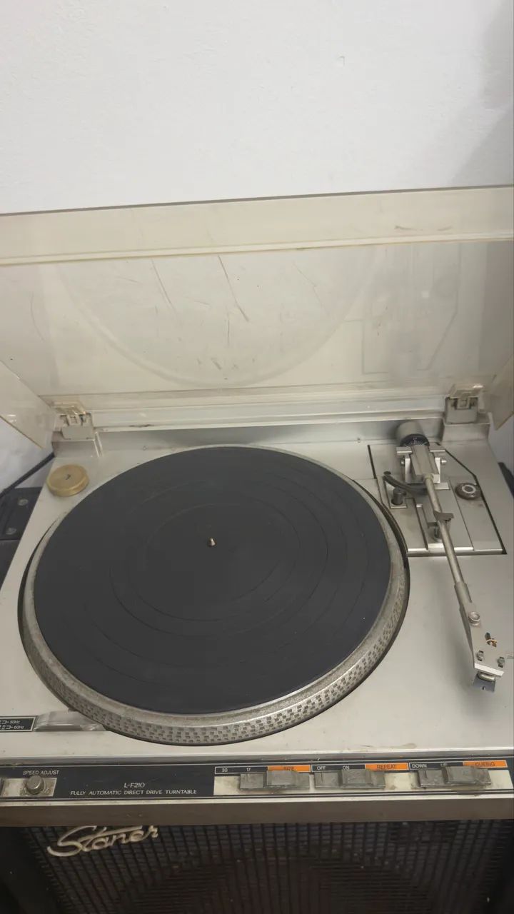 Toca discos JVC