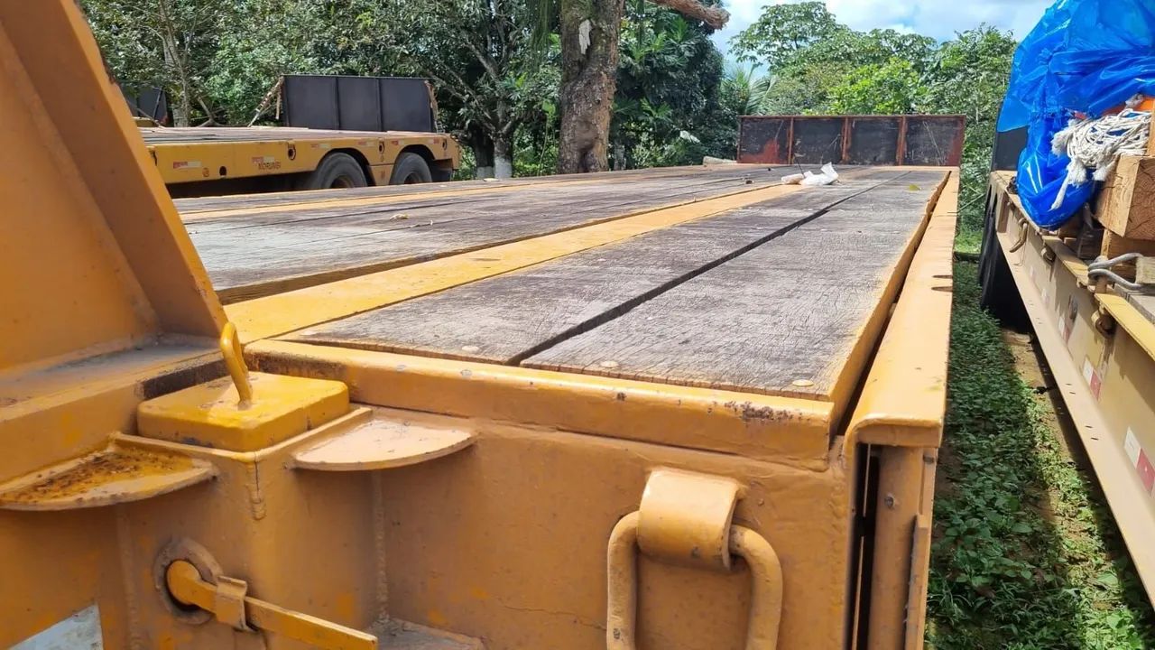 Carreta prancha três eixos em Salvador Bahia  - Foto 2