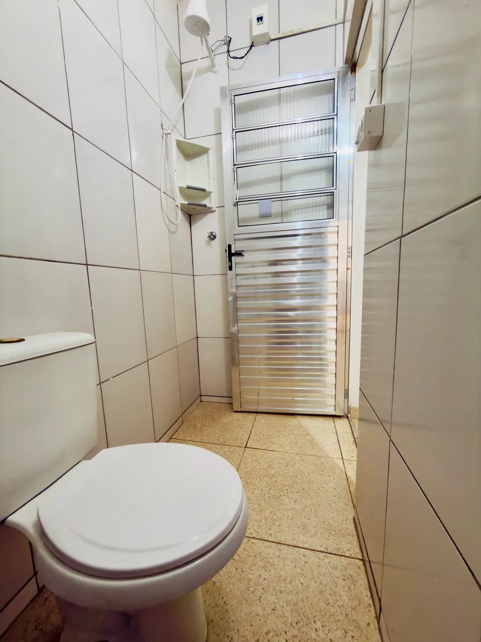 QUARTO PARA LOCAÇÃO ? R$ 770,00 - Foto 5