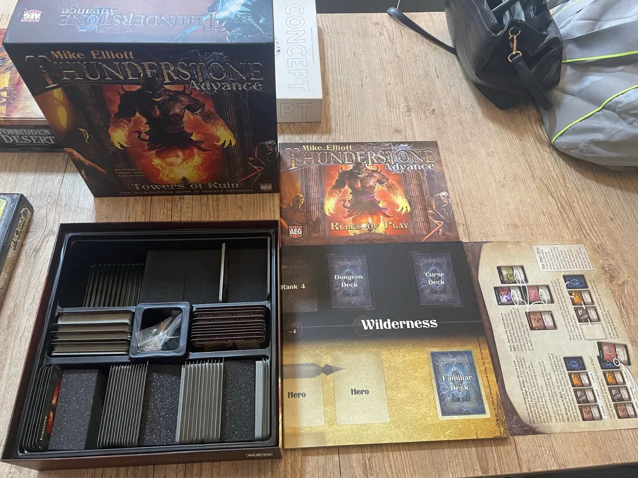 thunderstone advance: towers of ruin. board game - Foto 3