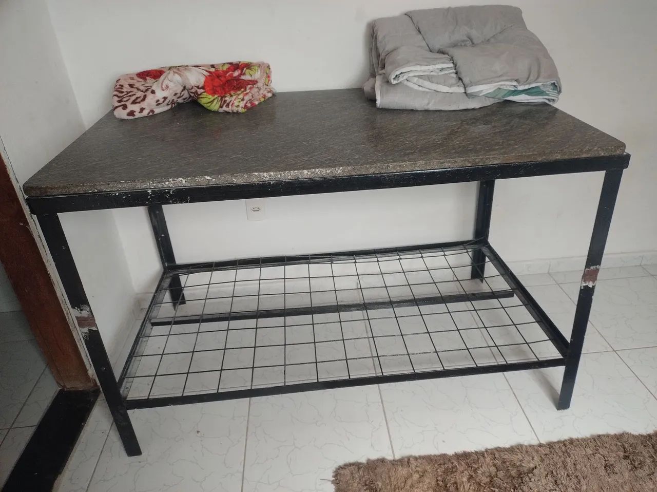 Mesa industrial de mármore  - Foto 4
