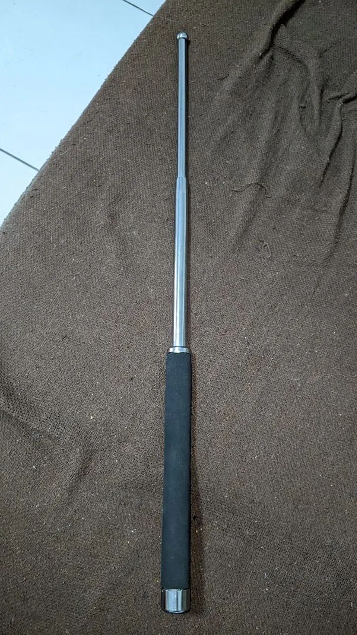 Bastão multiuso retrátil.  - Foto 2