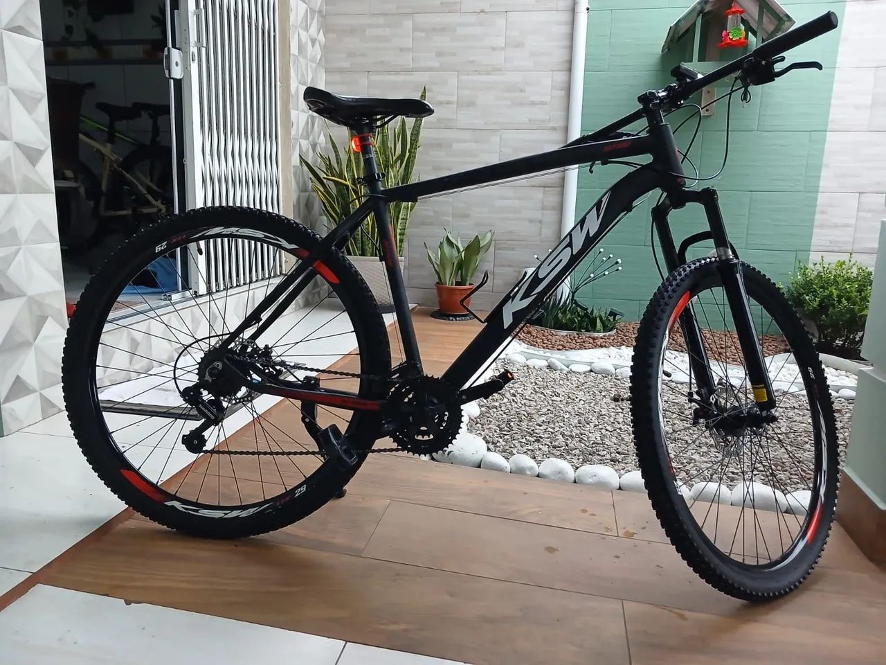 Bicicleta aro29 quadro21 câmbio shimano  - Foto 3