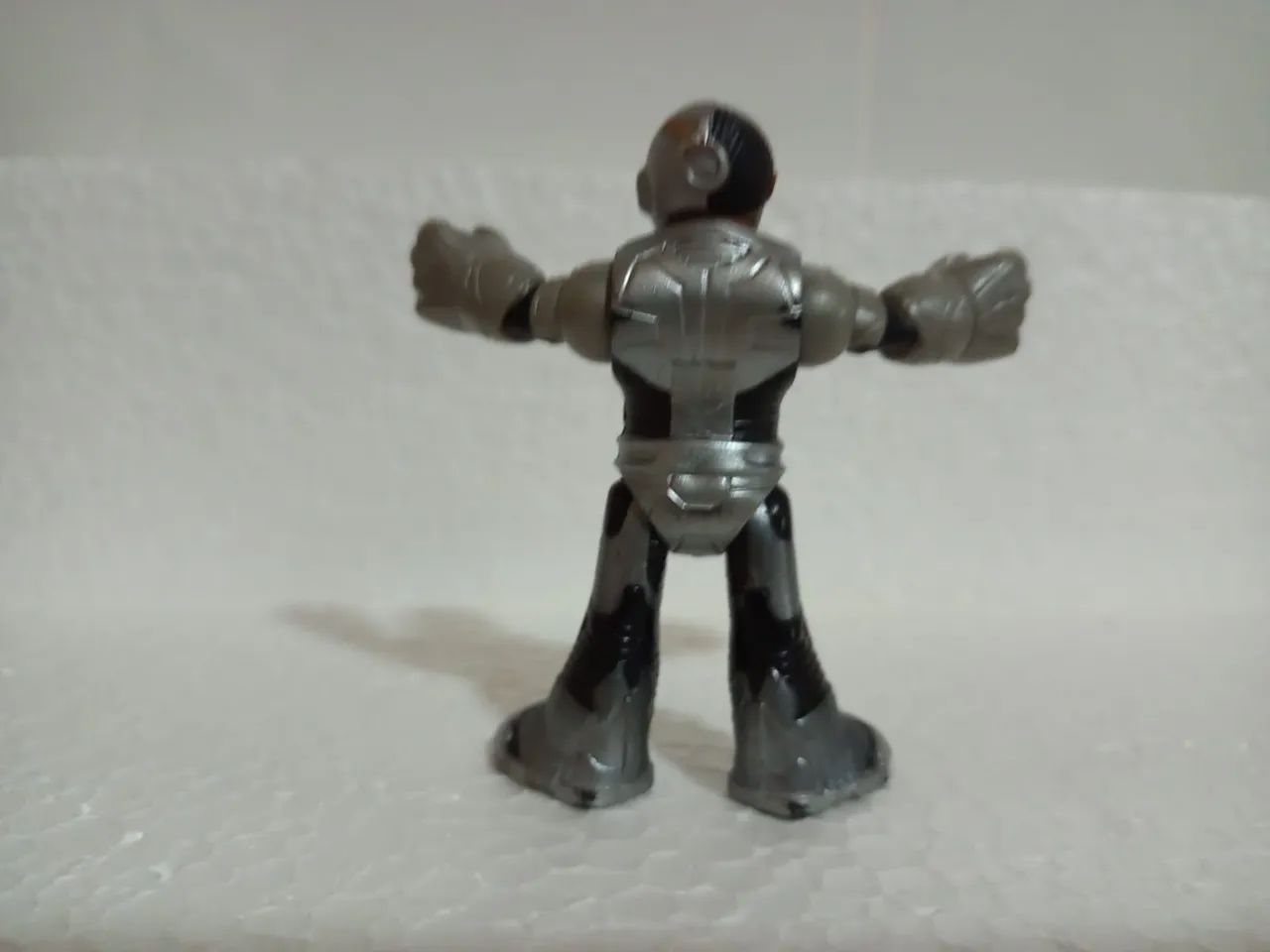 Boneco ciborgue Imaginext  - Foto 3
