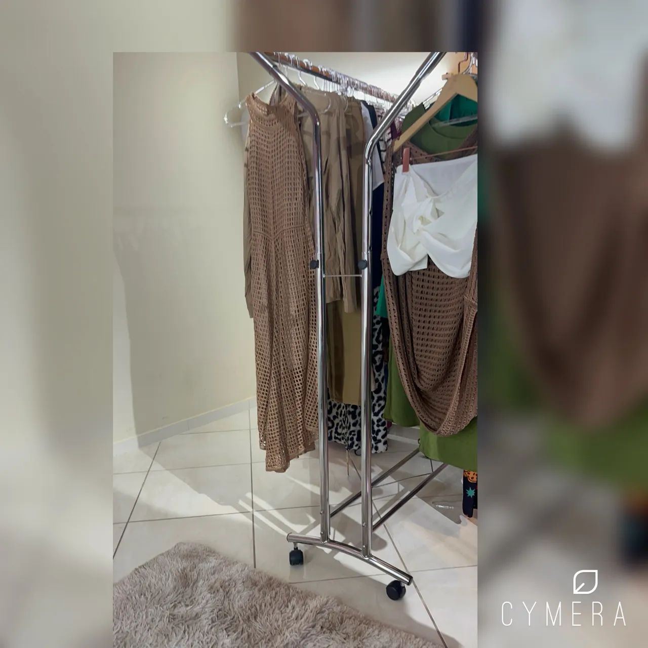 Arara para roupas, loja (ótimo estado) - Foto 2