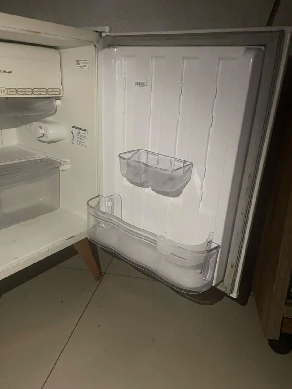 Vendo Frigobar bcastemp  - Foto 4