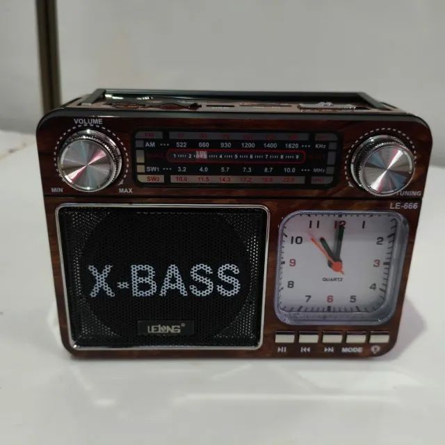 Aparelho de Rádio Am e FM Lelong + Bluetooth e entrada Usb - Foto 2