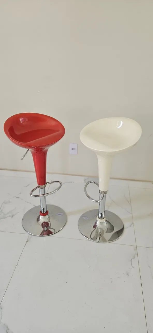 Banquetas giratórias
